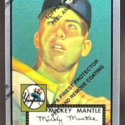 1996 Topps Mickey Mantle #2 Mickey Mantle Commemorative Reprints Finest Yankees