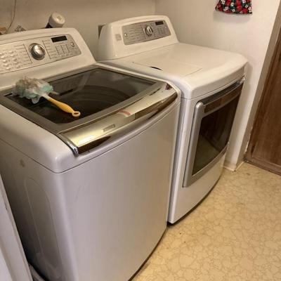 Washer dryer - works but has issues with “looks” inside washer ! 