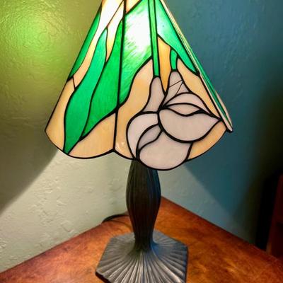 Tiffany style lamp 