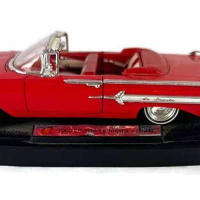 1960 Chevrolet Impala Convertible Die-Cast Model – 1:24 Scale – Classic Red