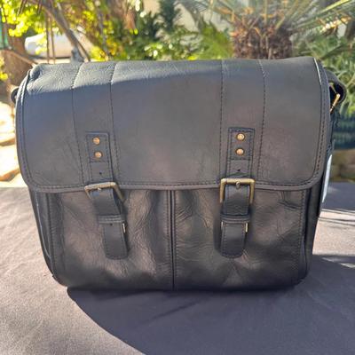 ONA Leather Prince Street Black Camera Messenger Bag