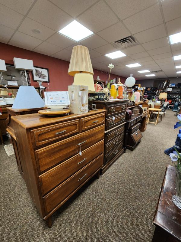 Sale Photo Thumbnail #16