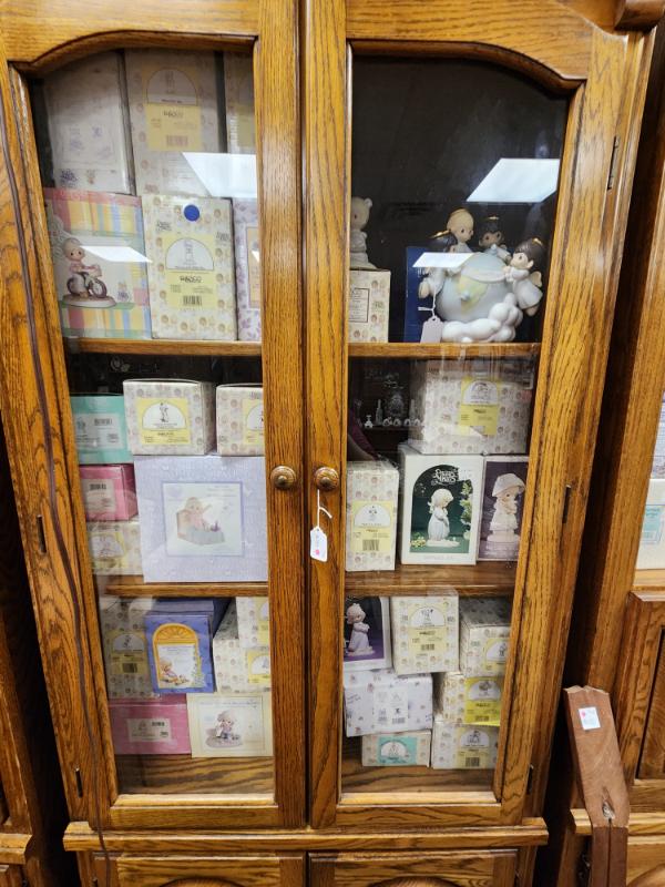 Sale Photo Thumbnail #62