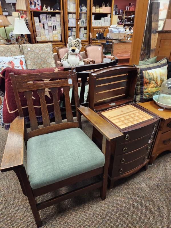 Sale Photo Thumbnail #71