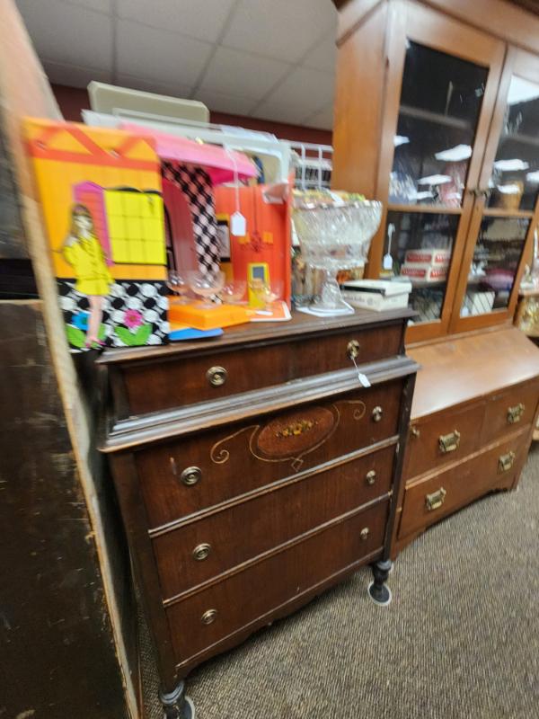 Sale Photo Thumbnail #51