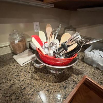 Kitchen utensils