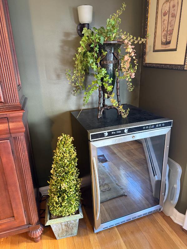 Sale Photo Thumbnail #32