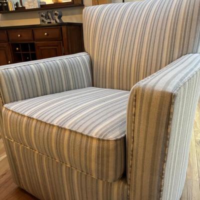 Sale Photo Thumbnail #10