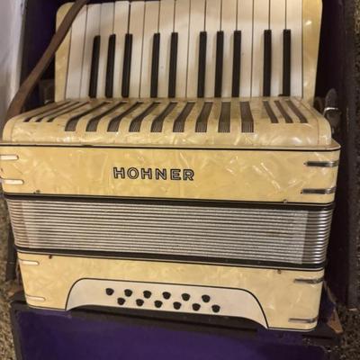 Sale Photo Thumbnail #230