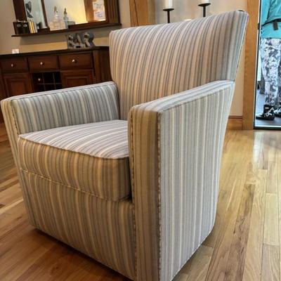 Sale Photo Thumbnail #11