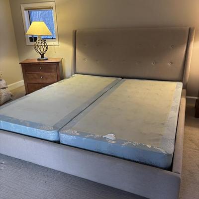 Sale Photo Thumbnail #77