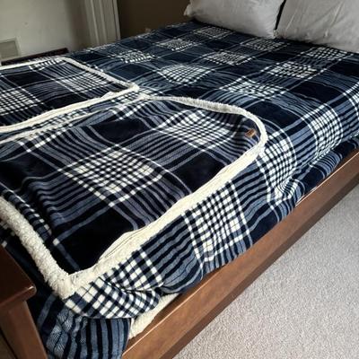 Sale Photo Thumbnail #69