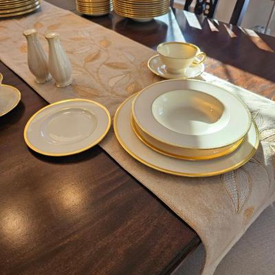 Sale Photo Thumbnail #32