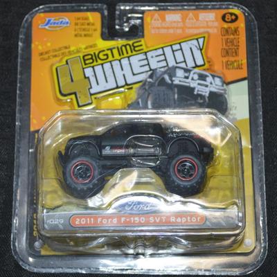 Sale Photo Thumbnail #492