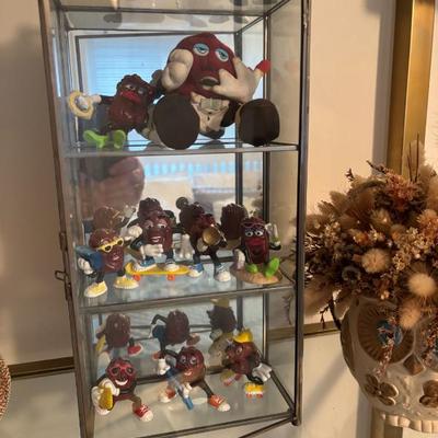 Sale Photo Thumbnail #198