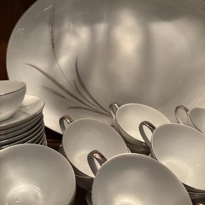 Sale Photo Thumbnail #149: Vintage Mikasa for 12