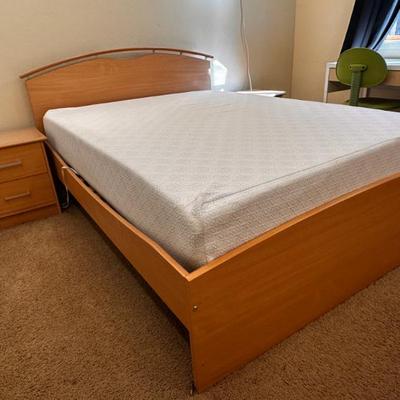 Sale Photo Thumbnail #600