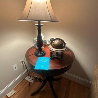 Side table; table lamp
