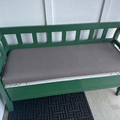 Green bench