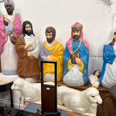 Sale Photo Thumbnail #152