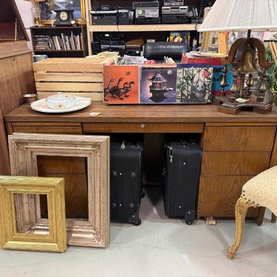 Sale Photo Thumbnail #120