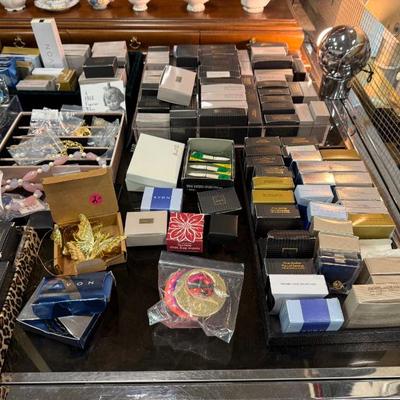 Sale Photo Thumbnail #40