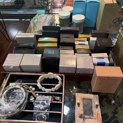 Sale Photo Thumbnail #46