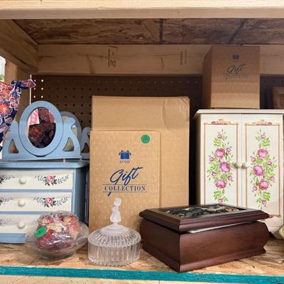 Sale Photo Thumbnail #260