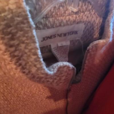 Sale Photo Thumbnail #276