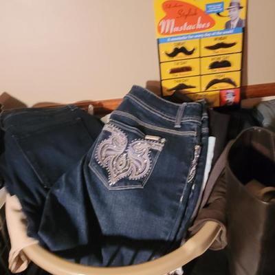 Sale Photo Thumbnail #308