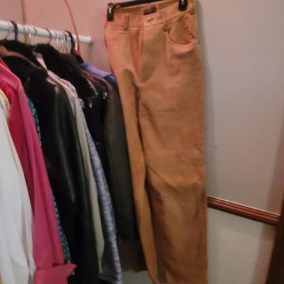 Sale Photo Thumbnail #214