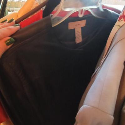 Sale Photo Thumbnail #273