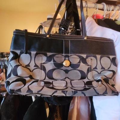 Sale Photo Thumbnail #293