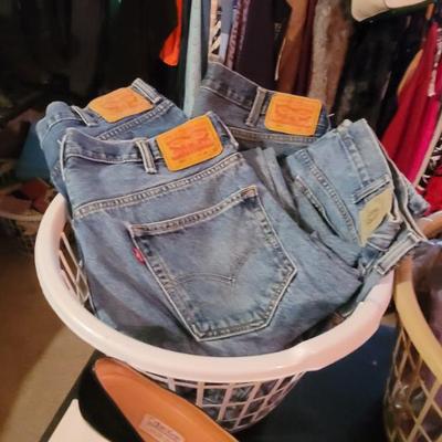 Sale Photo Thumbnail #221