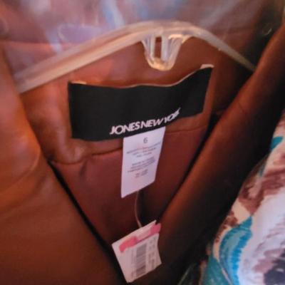 Sale Photo Thumbnail #291