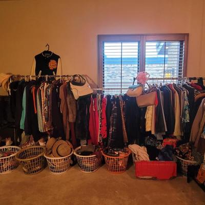 Sale Photo Thumbnail #310