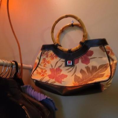 Sale Photo Thumbnail #242