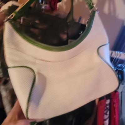 Sale Photo Thumbnail #268