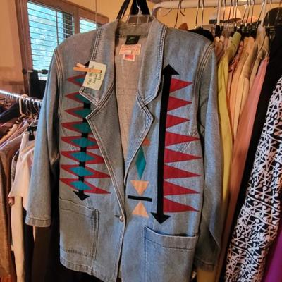 Sale Photo Thumbnail #258