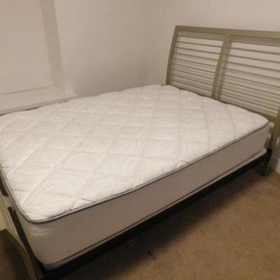 Sale Photo Thumbnail #90