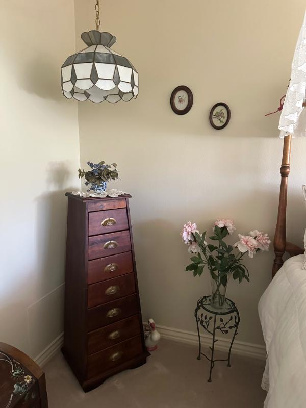 Sale Photo Thumbnail #132