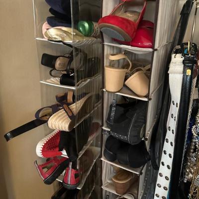 Sale Photo Thumbnail #18