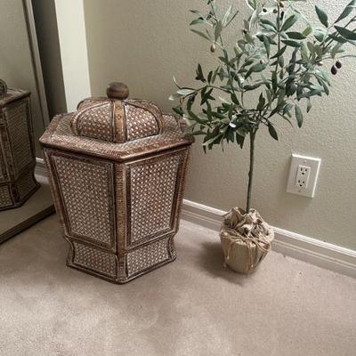 Sale Photo Thumbnail #125