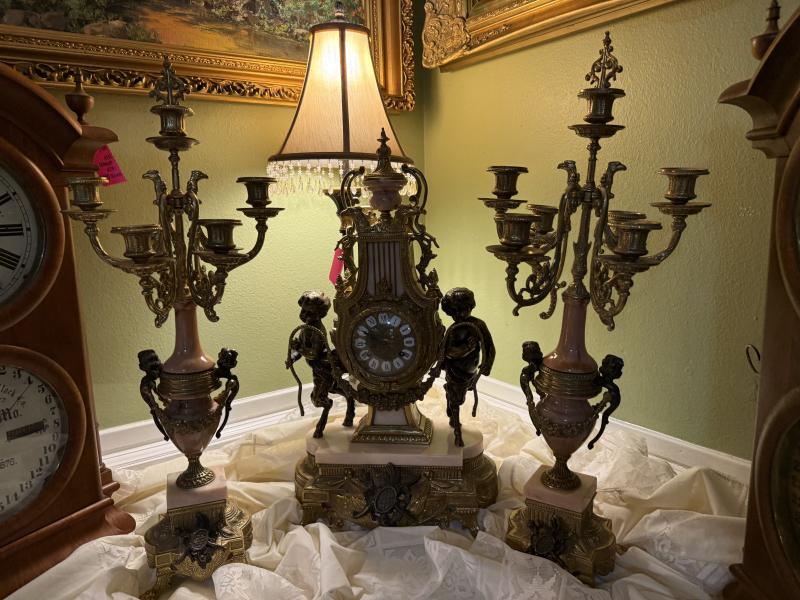 Sale Photo Thumbnail #105