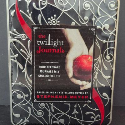 The Twilight Journals - 4 Journals in Collectable Tin - New, Sealed