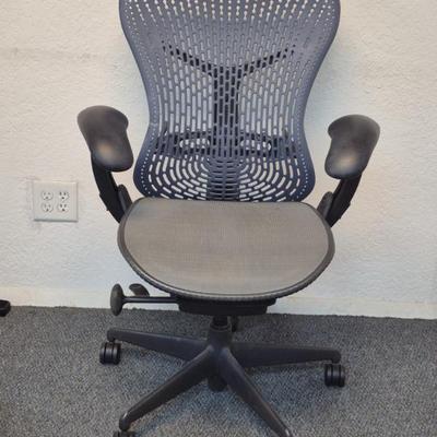 Herman Miller Mirra Executive Office Chair 