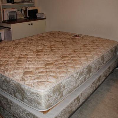 Sale Photo Thumbnail #125