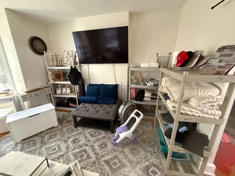 Sale Photo Thumbnail #5