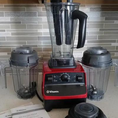 Vitamix Blender With Accessories