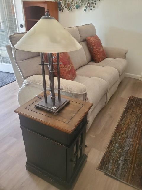 Sale Photo Thumbnail #30